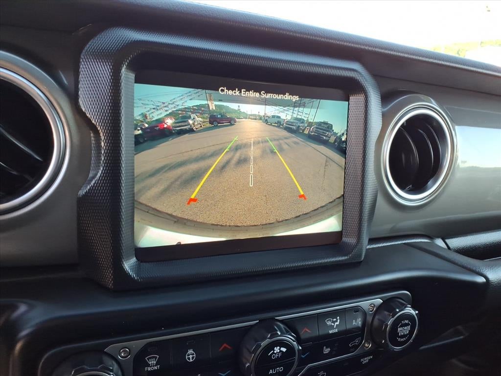 2022 Jeep Wrangler Unlimited Sahara 4x4