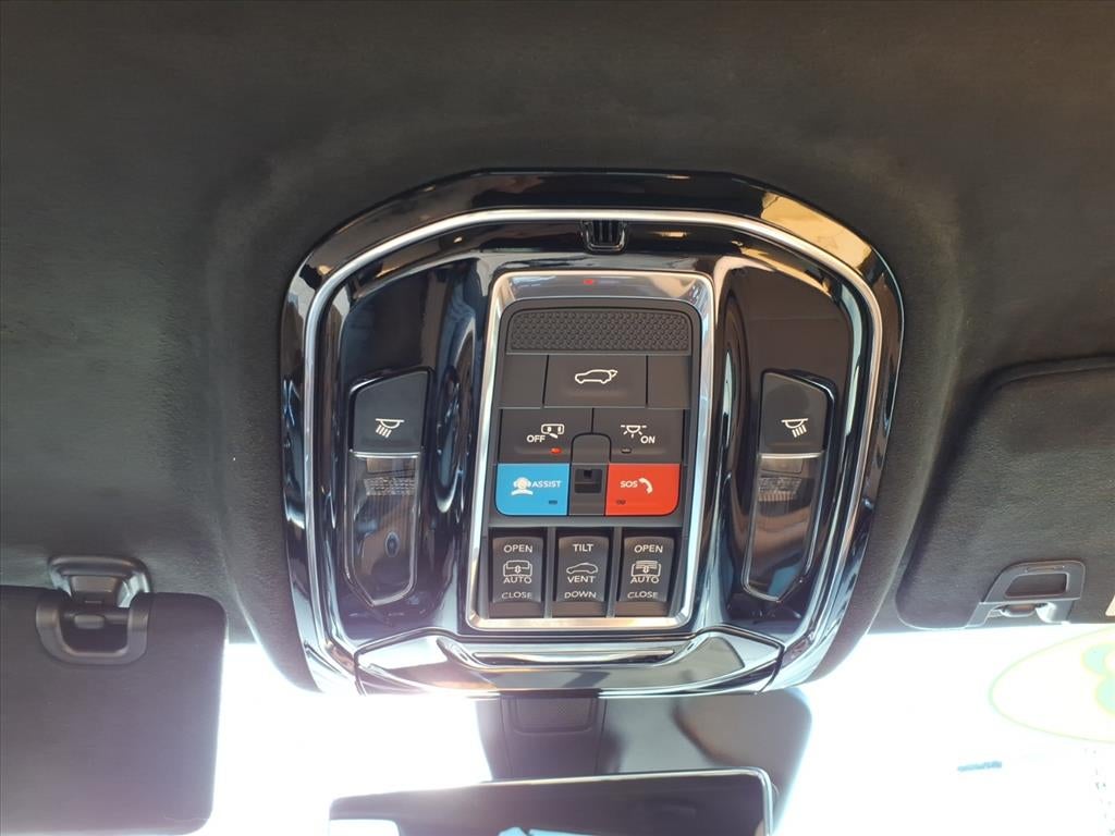 2023 Jeep Grand Cherokee Summit Reserve 4x4
