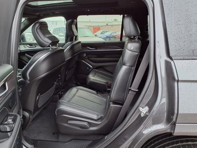 2022 Jeep Grand Cherokee L Overland 4x4