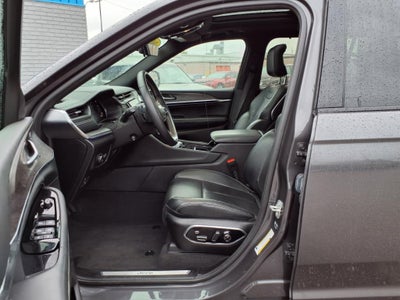 2022 Jeep Grand Cherokee L Overland 4x4