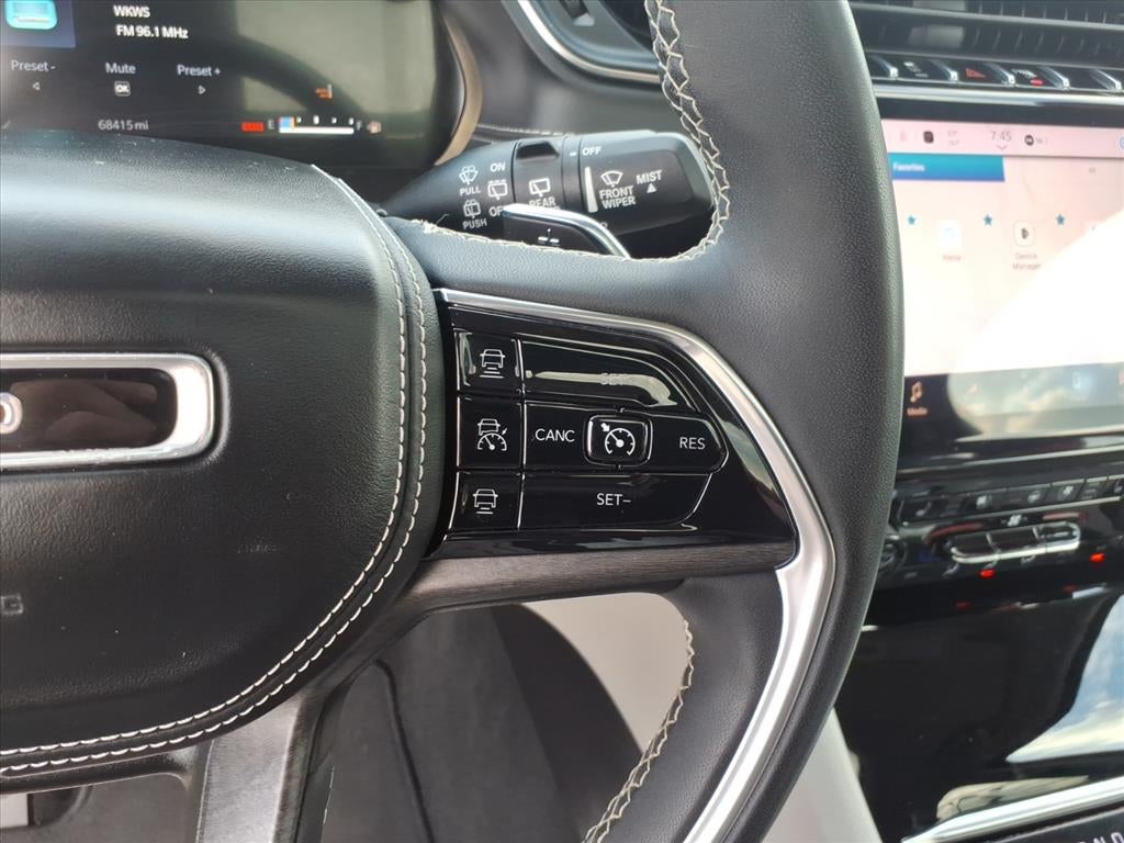 2023 Jeep Grand Cherokee L Overland 4x4