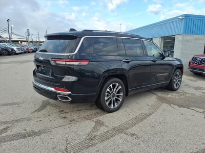 2023 Jeep Grand Cherokee L Overland 4x4
