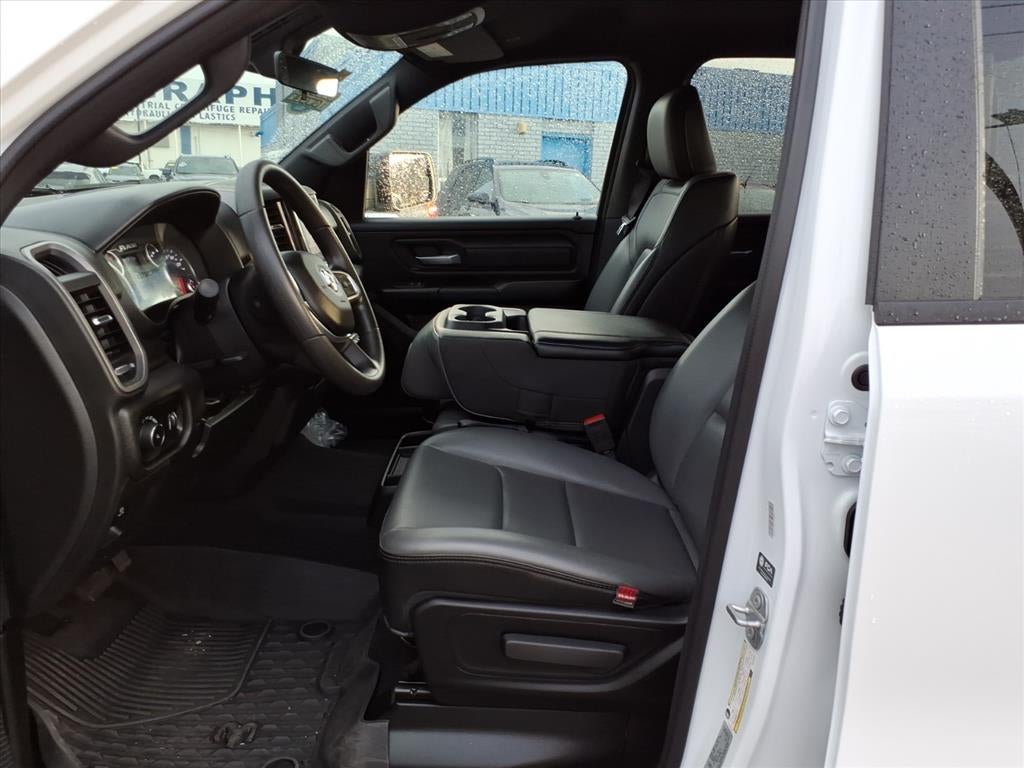 2025 RAM 1500 Tradesman Quad Cab 4x4 6'4" Box