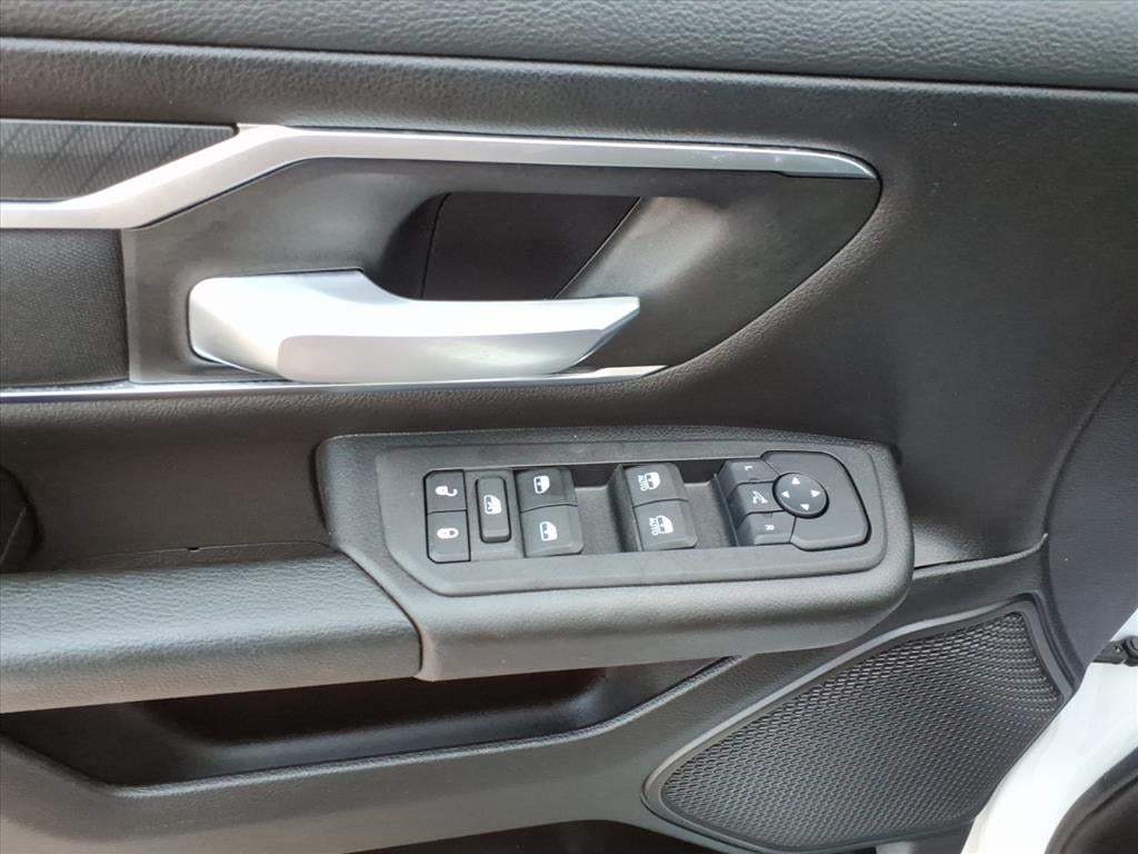 2025 RAM 1500 Big Horn Crew Cab 4x4 5'7" Box