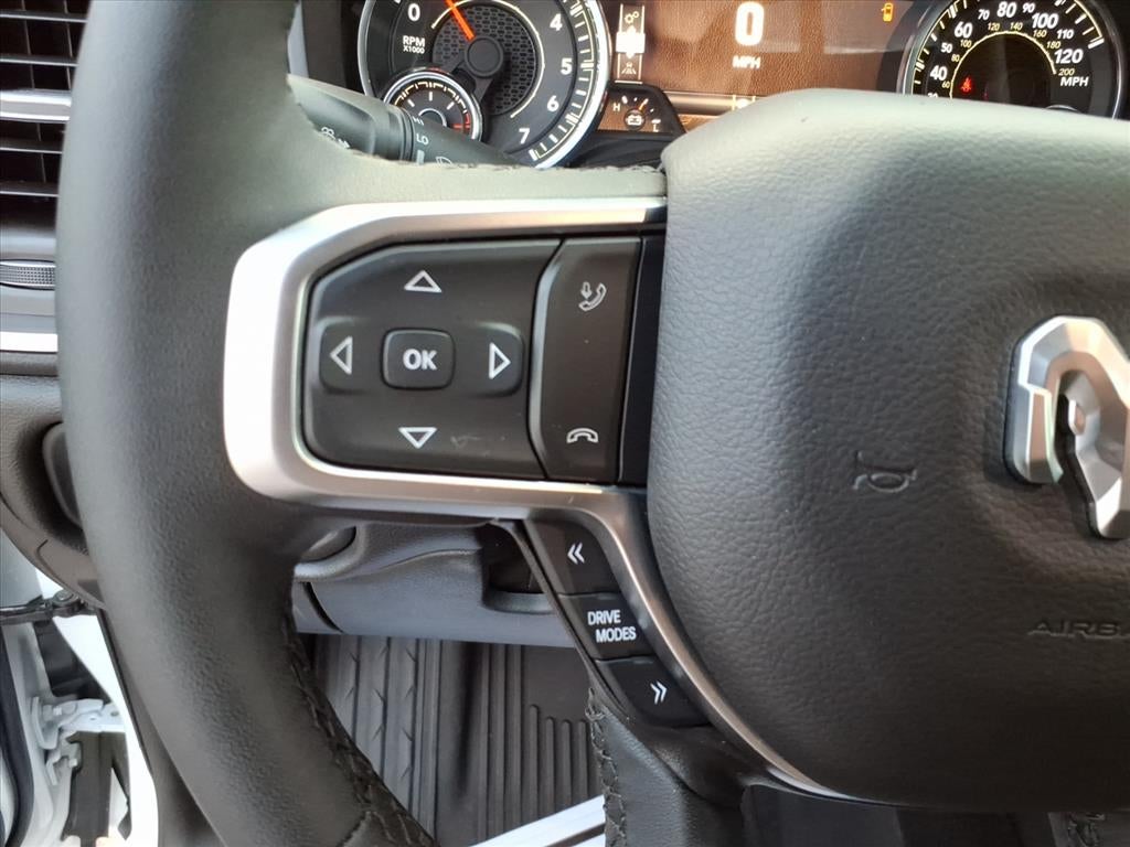 2025 RAM 1500 Big Horn Crew Cab 4x4 5'7" Box