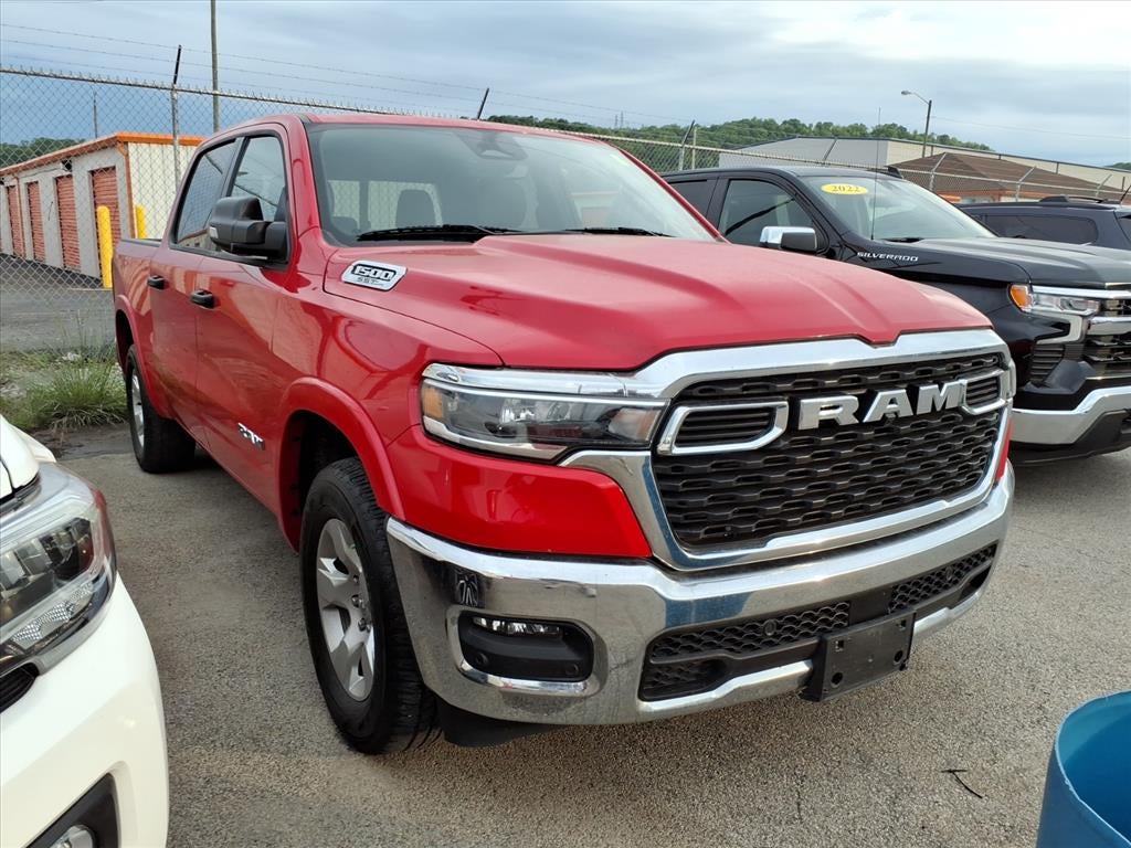 2025 RAM 1500 Big Horn Crew Cab 4x4 5'7" Box