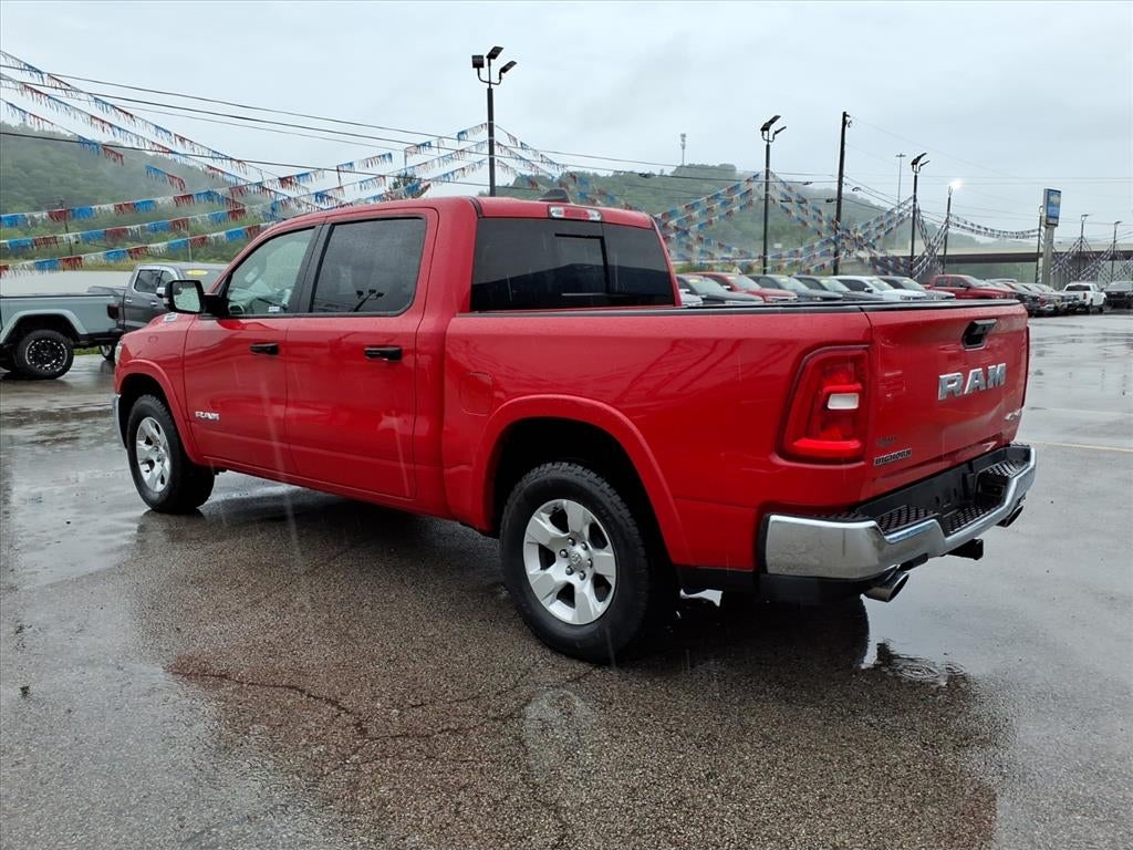 2025 RAM 1500 Big Horn Crew Cab 4x4 5'7" Box