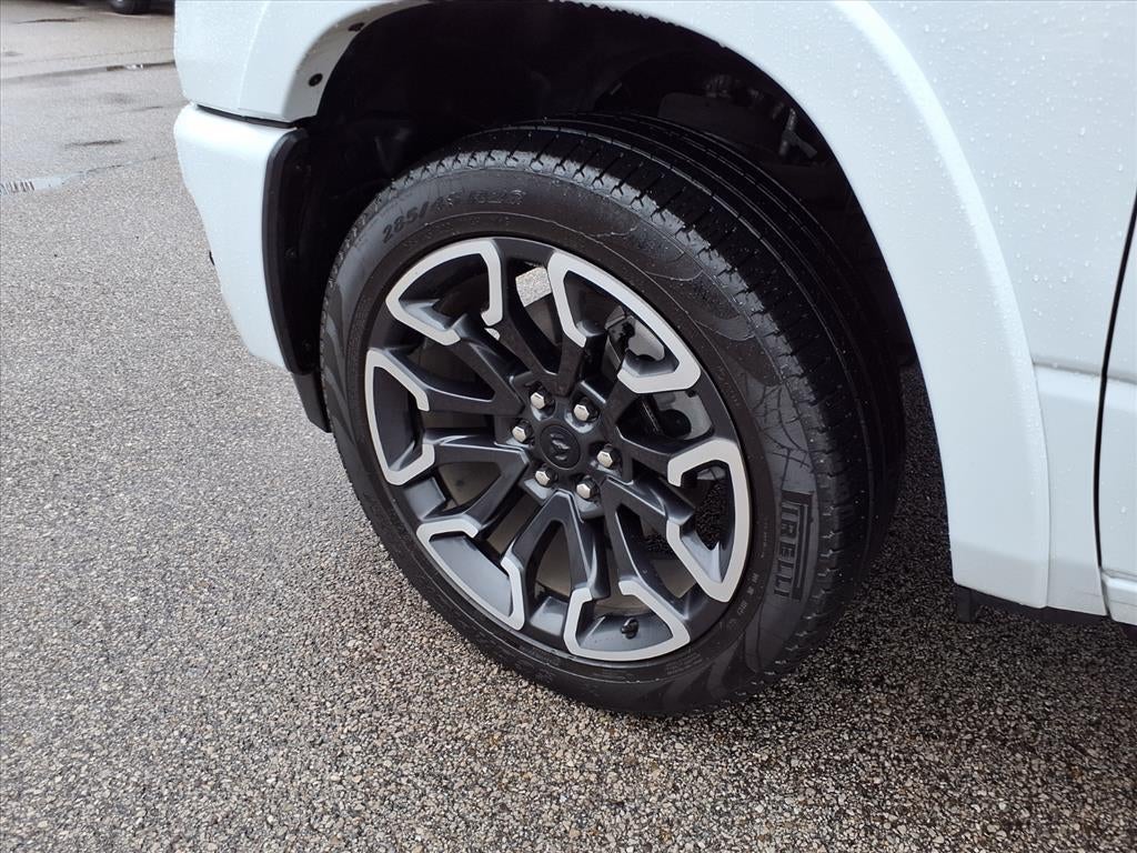 2025 RAM 1500 Limited Crew Cab 4x4 5'7" Box