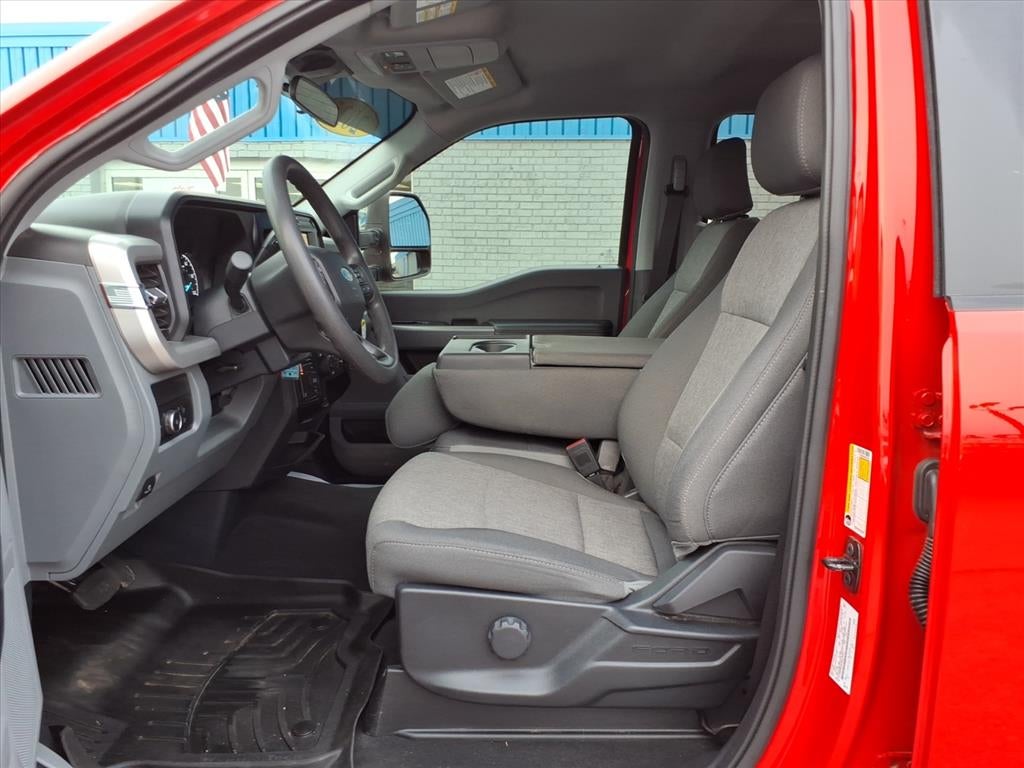 2025 Ford F-350 XL