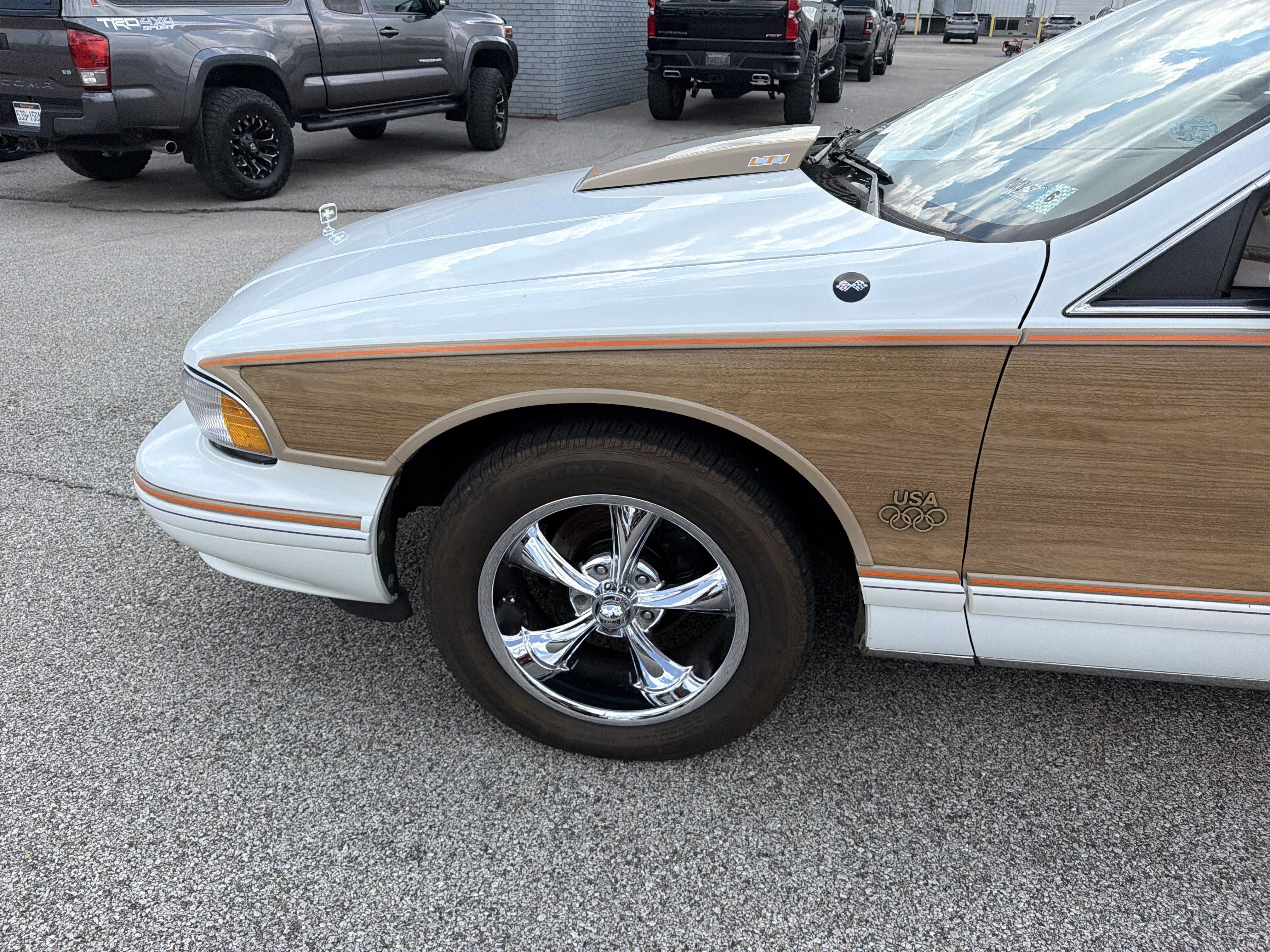 1994 Chevrolet Caprice Classic Base