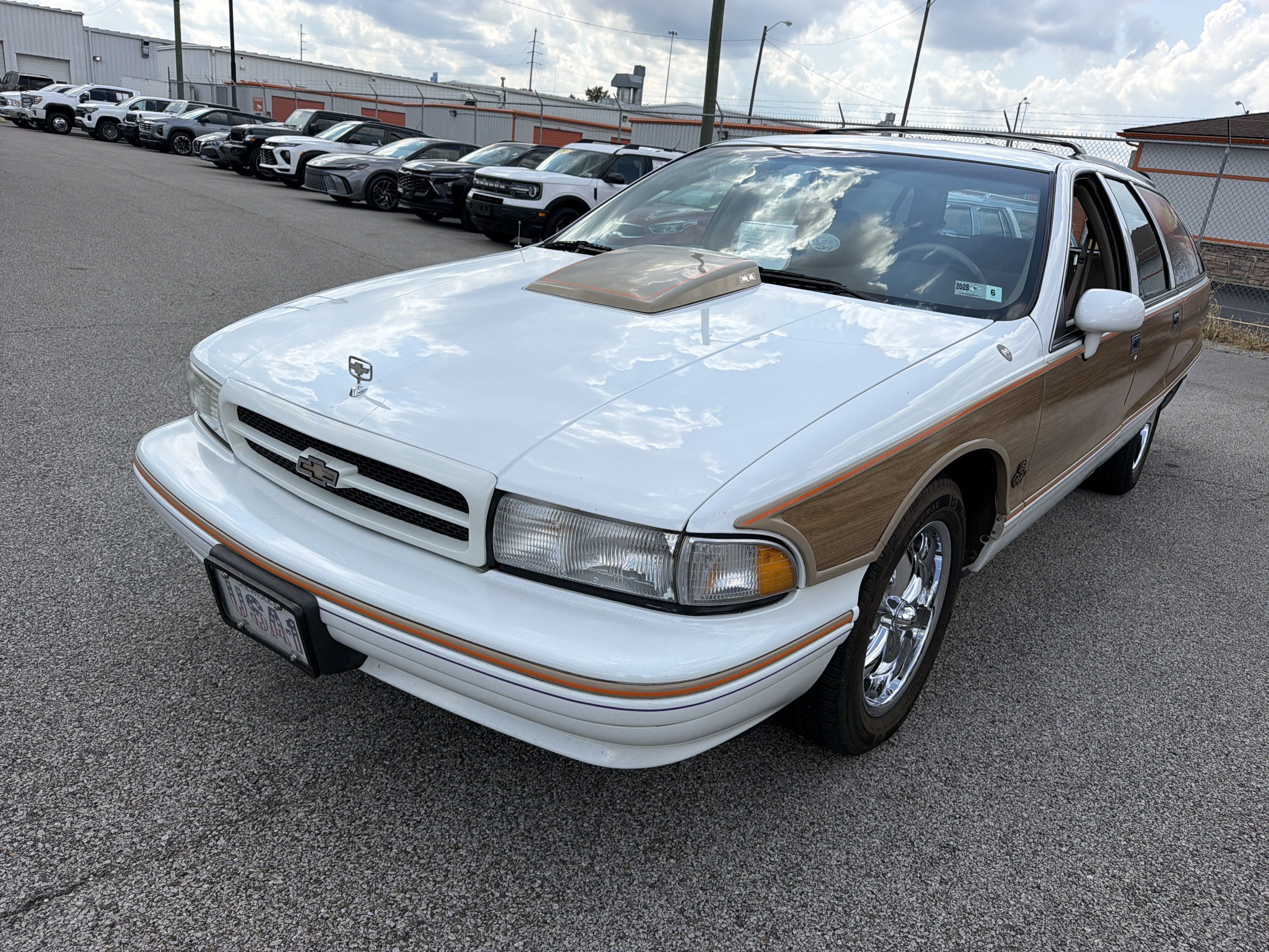 1994 Chevrolet Caprice Classic Base