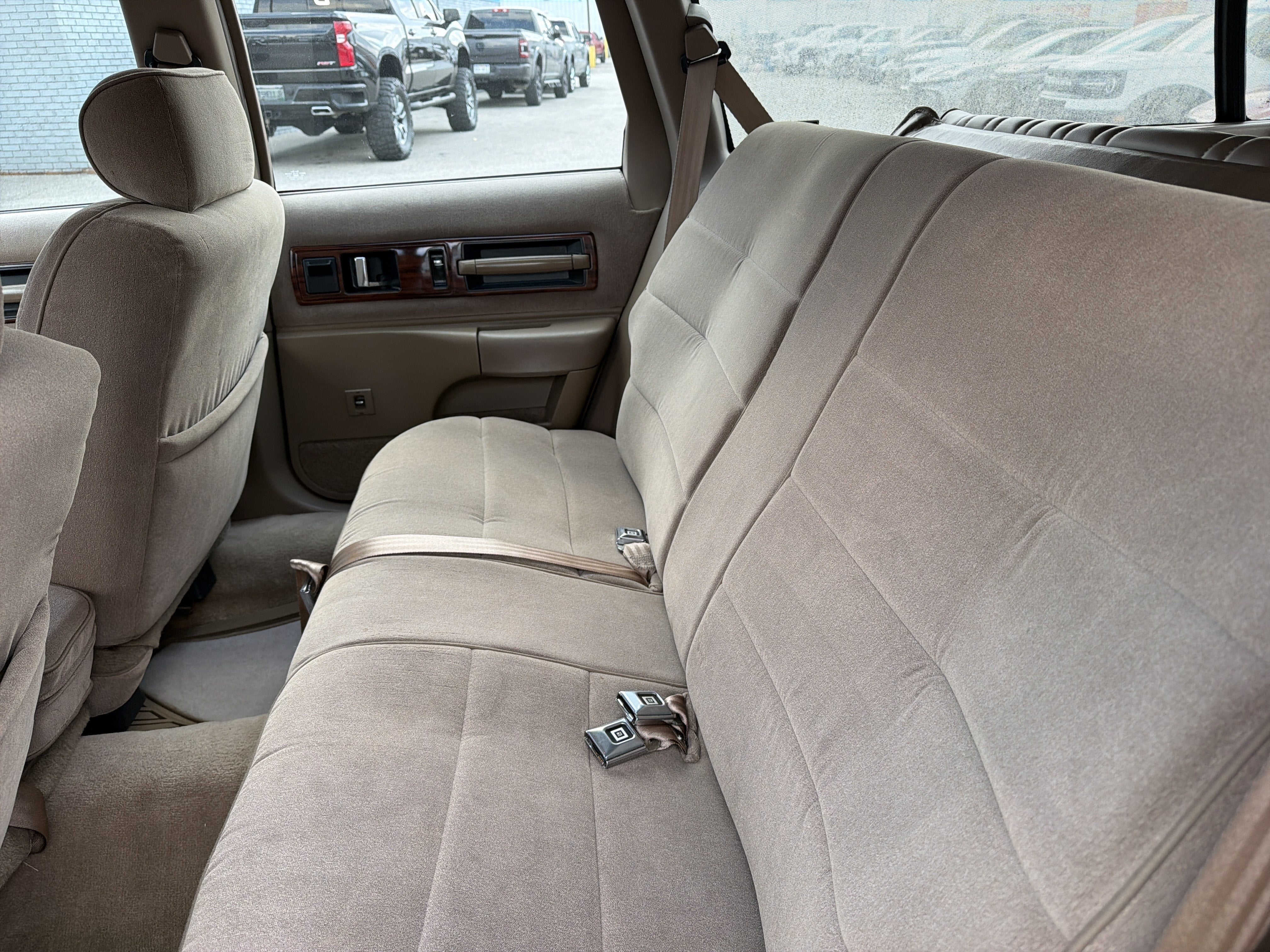 1994 Chevrolet Caprice Classic Base