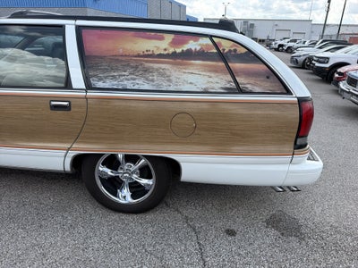 1994 Chevrolet Caprice Classic Base