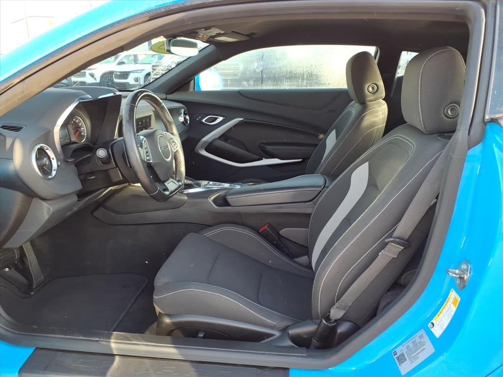 2023 Chevrolet Camaro 1LS