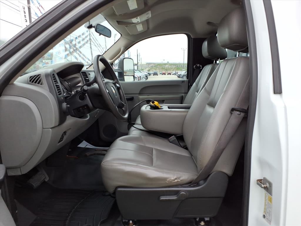 2011 Chevrolet Silverado 3500 HD Chassis Cab WT