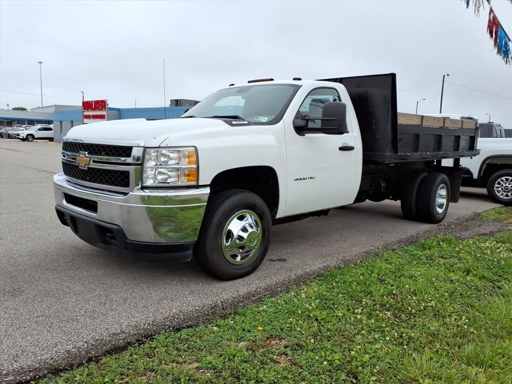 2011 Chevrolet Silverado 3500 HD Chassis Cab WT