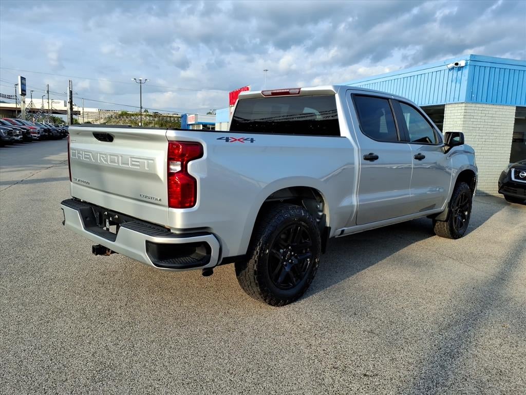 2022 Chevrolet Silverado 1500 Custom