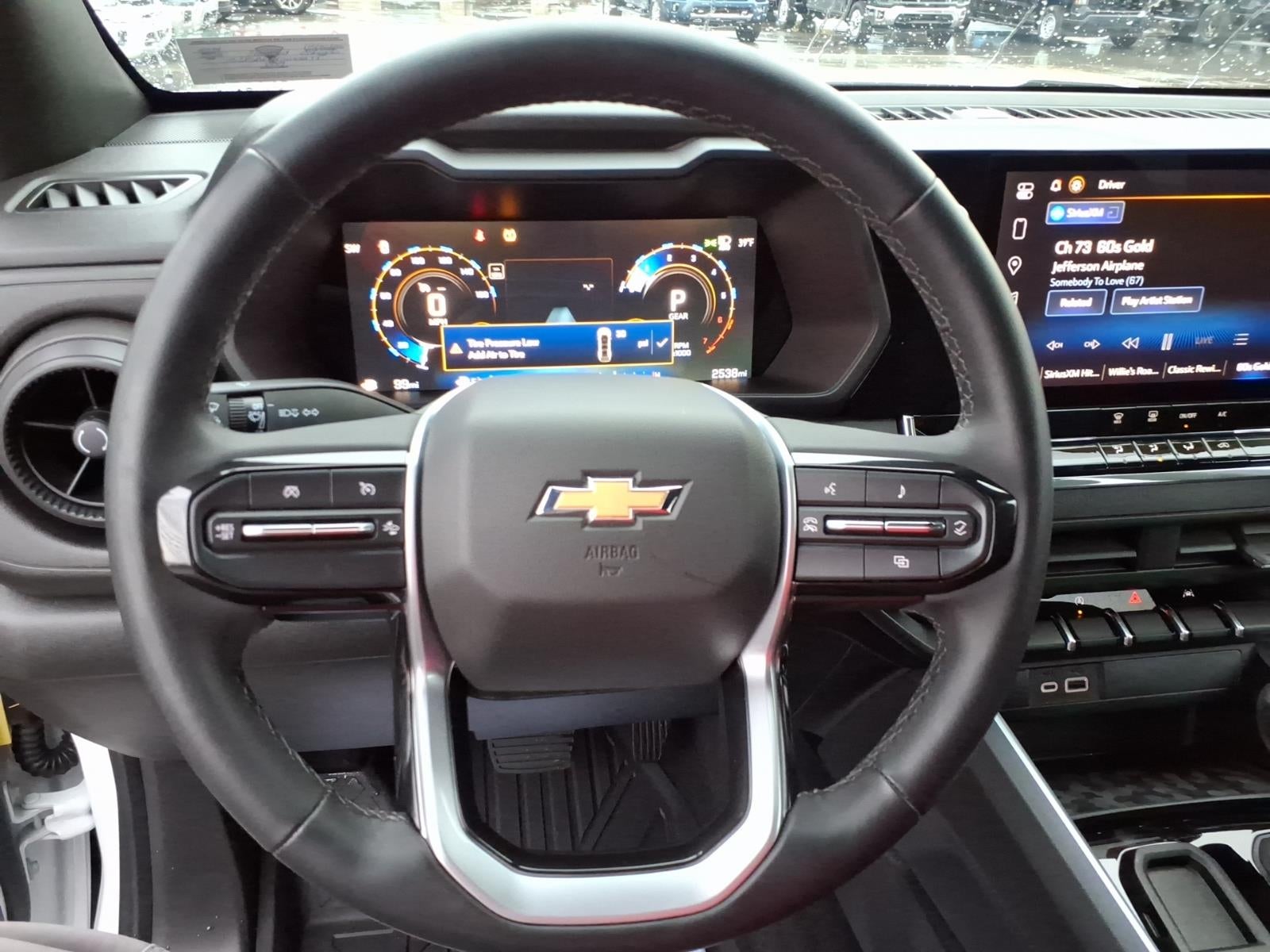 2025 Chevrolet Colorado WT/LT