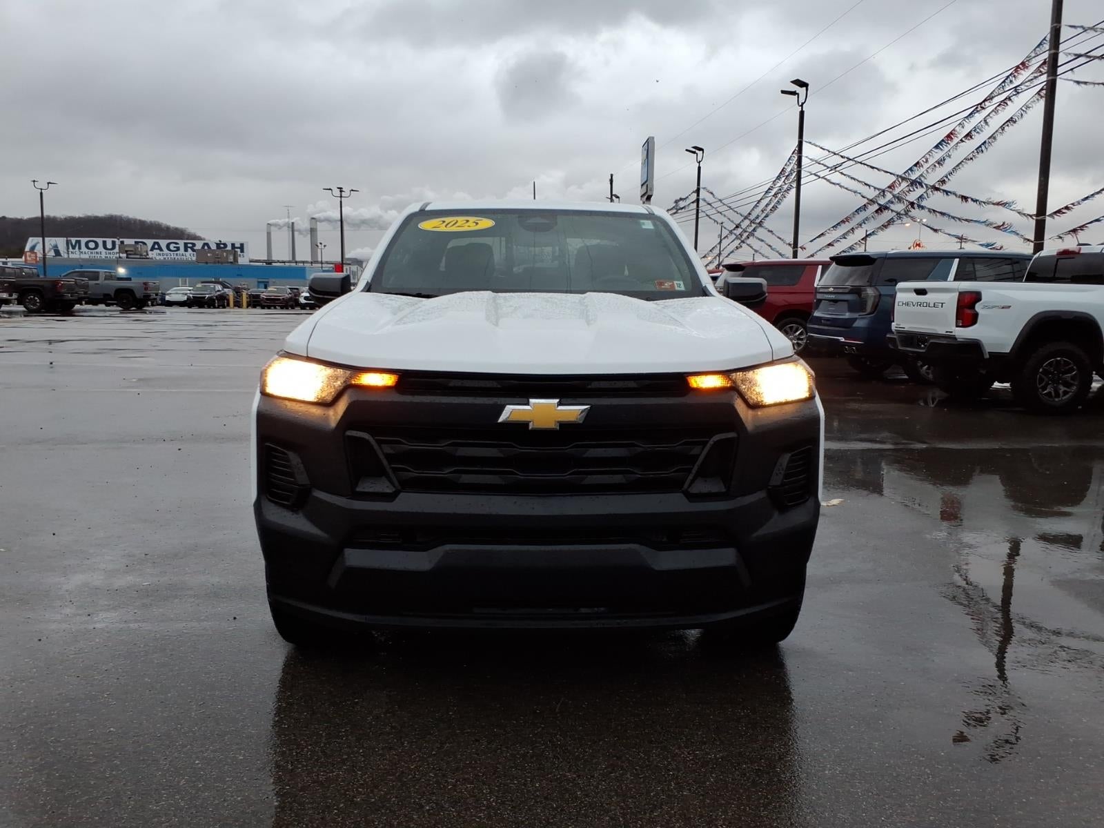 2025 Chevrolet Colorado WT/LT