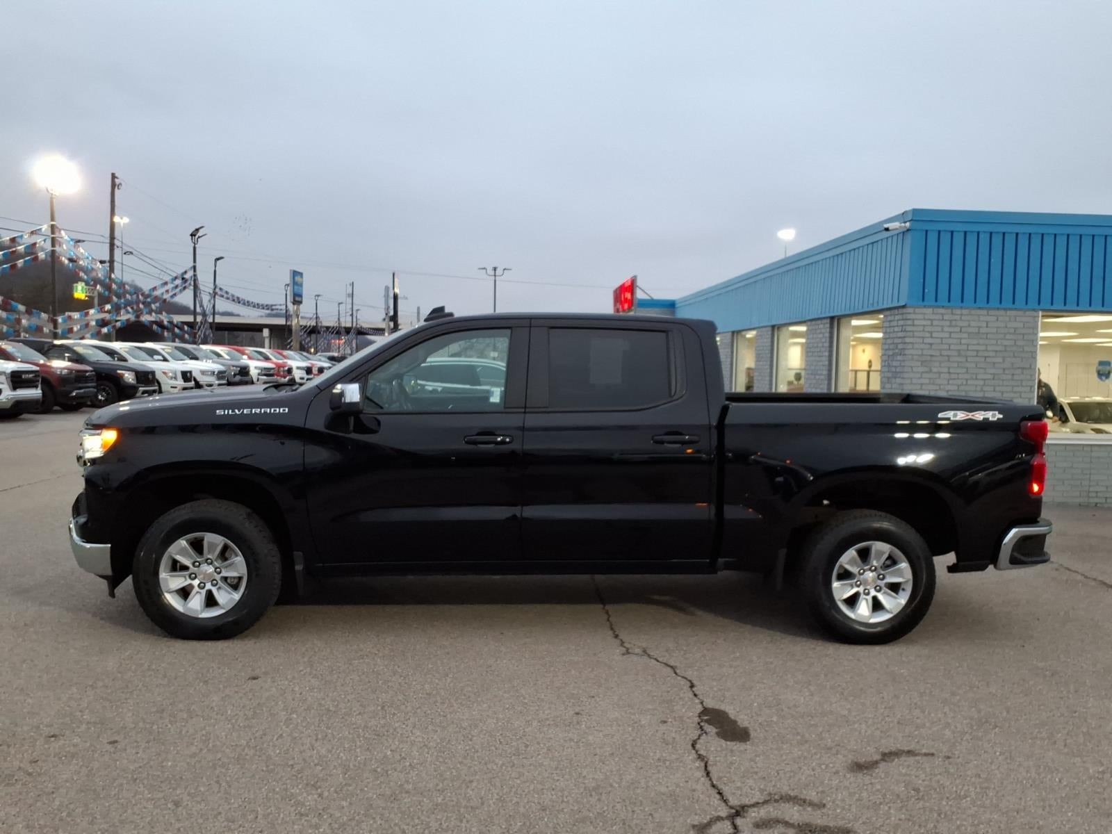 2025 Chevrolet Silverado 1500 LT