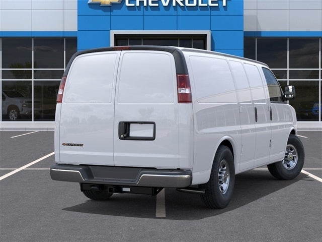 2025 Chevrolet Express Cargo WT