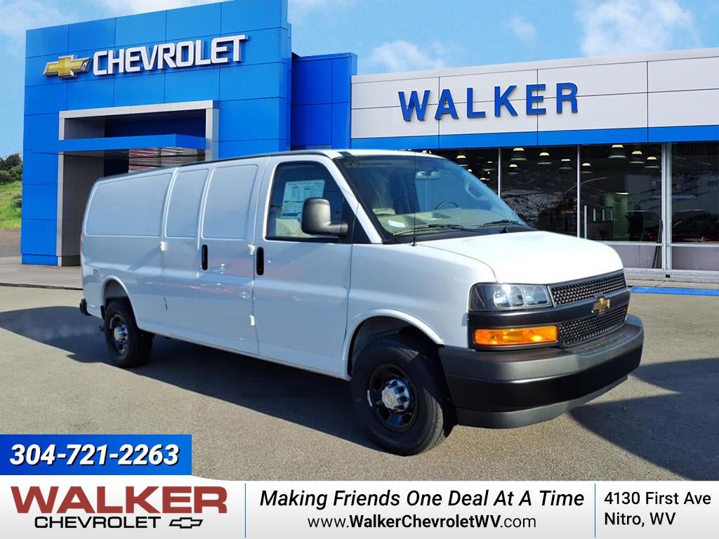 2026 Chevrolet Express 2500 Extended Work Van HD's photo