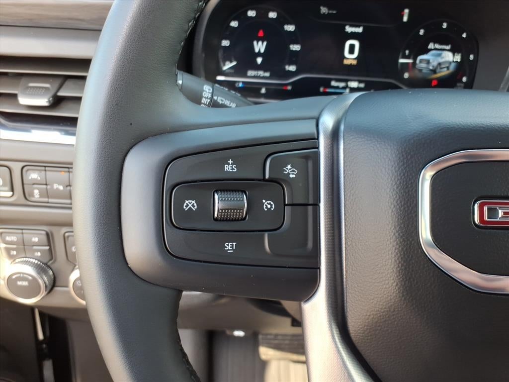 2024 GMC Yukon SLT