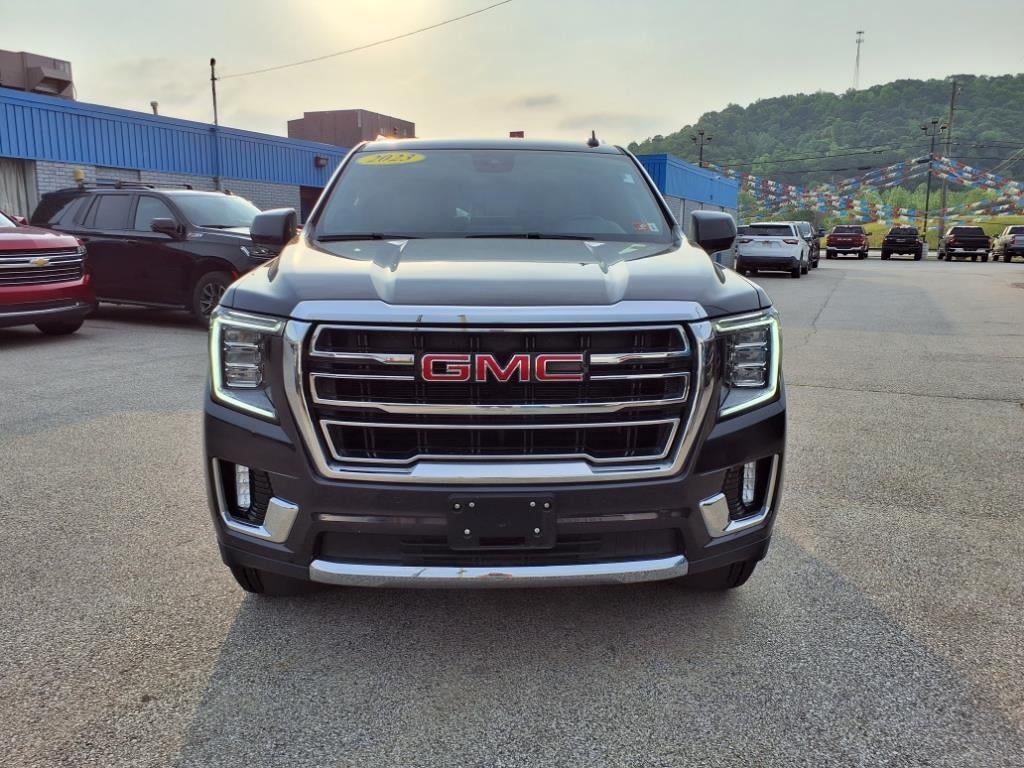 2023 GMC Yukon SLT