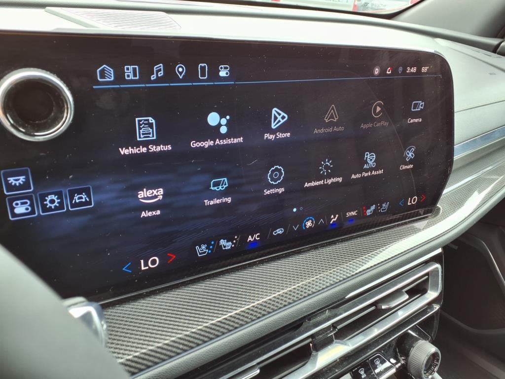 2024 Chevrolet Traverse Premier