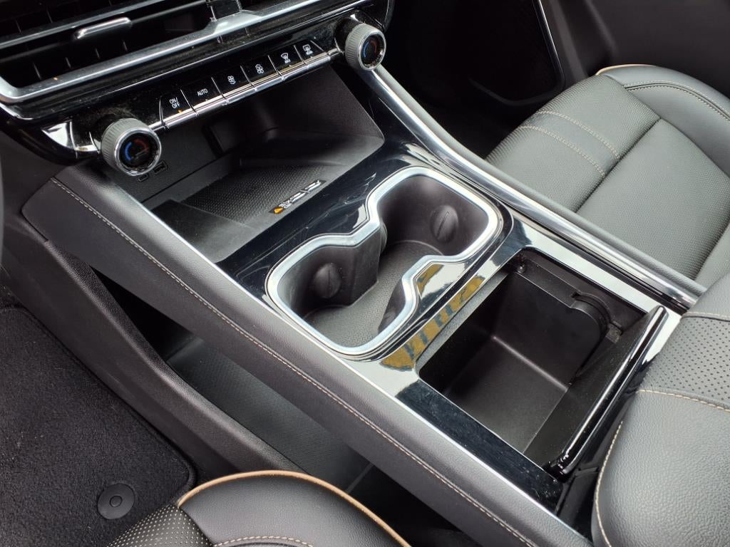 2024 Chevrolet Traverse Premier