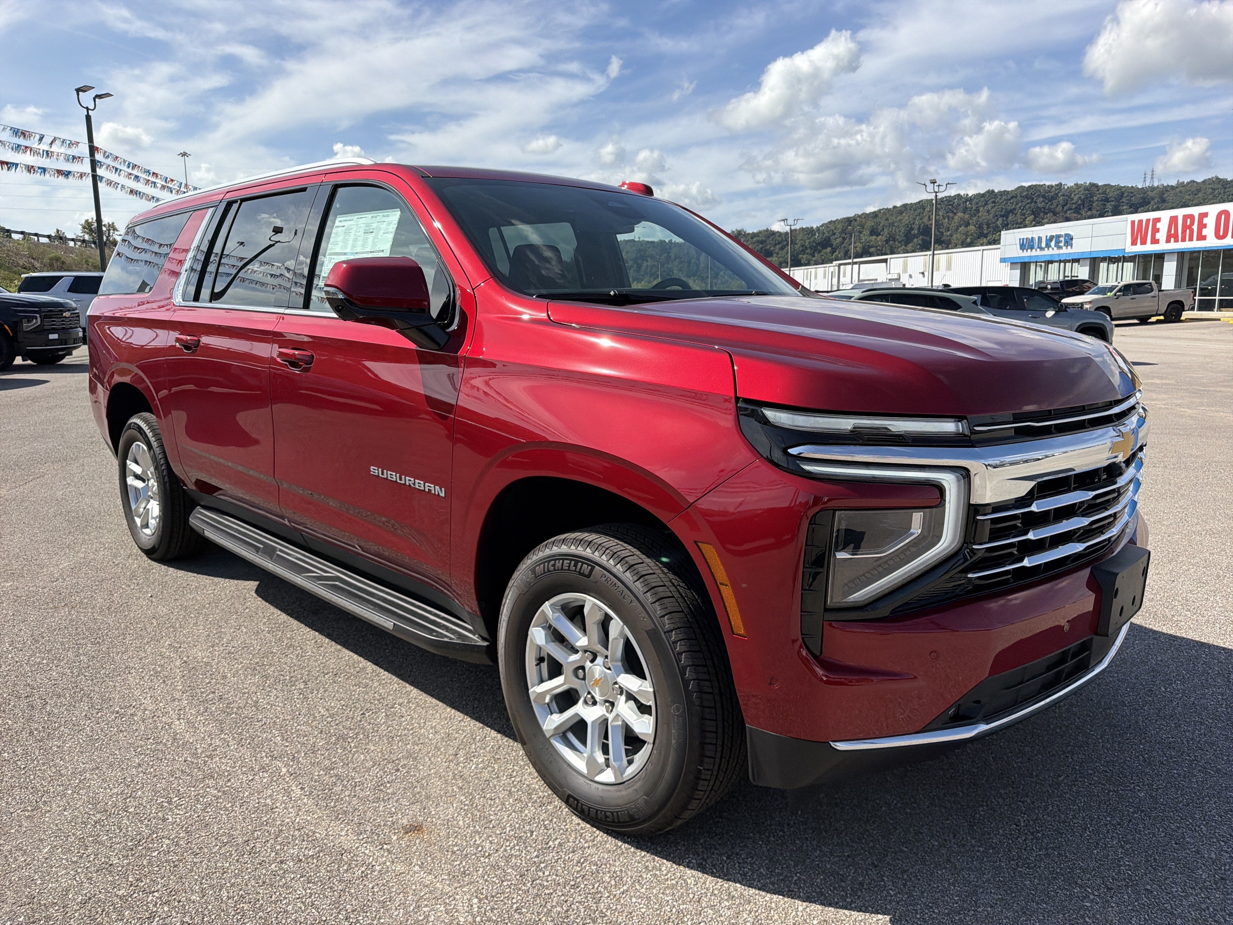 2026 Chevrolet Suburban LT