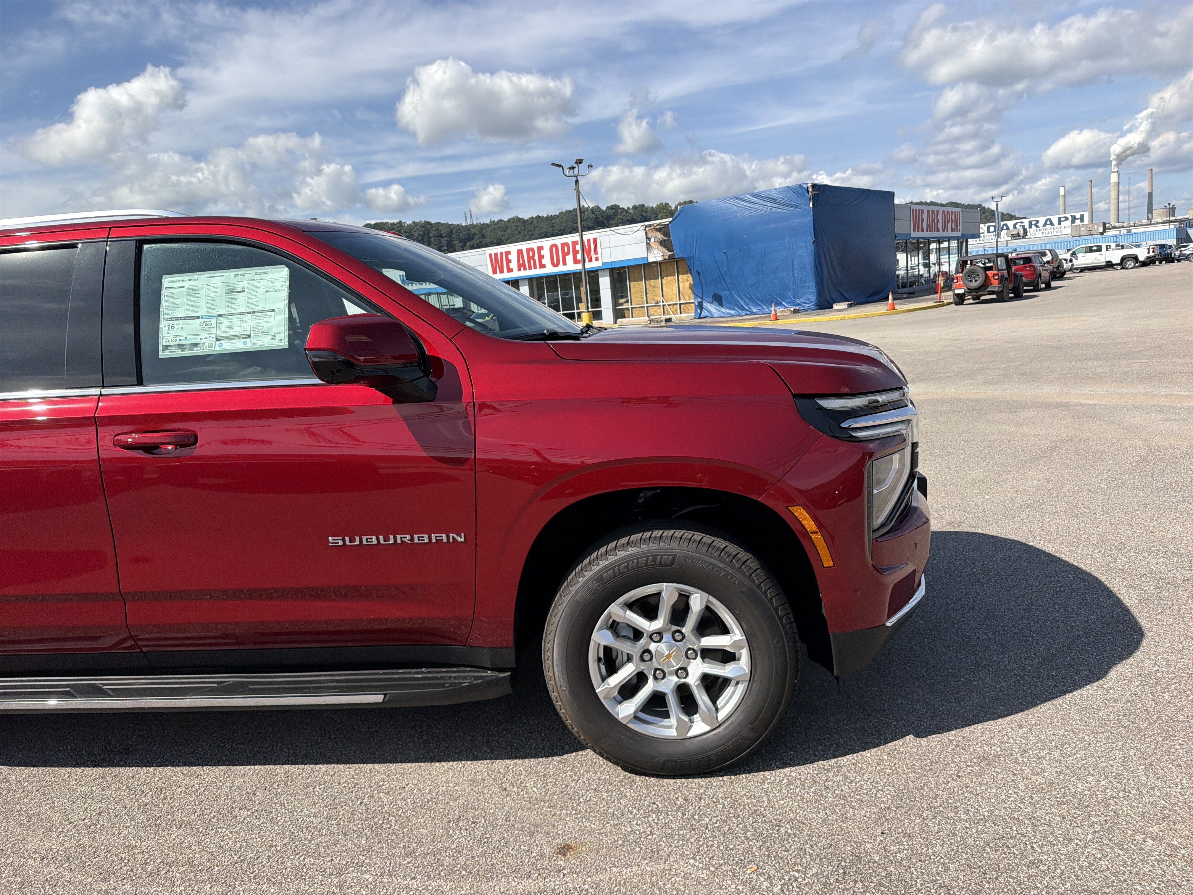 2026 Chevrolet Suburban LT