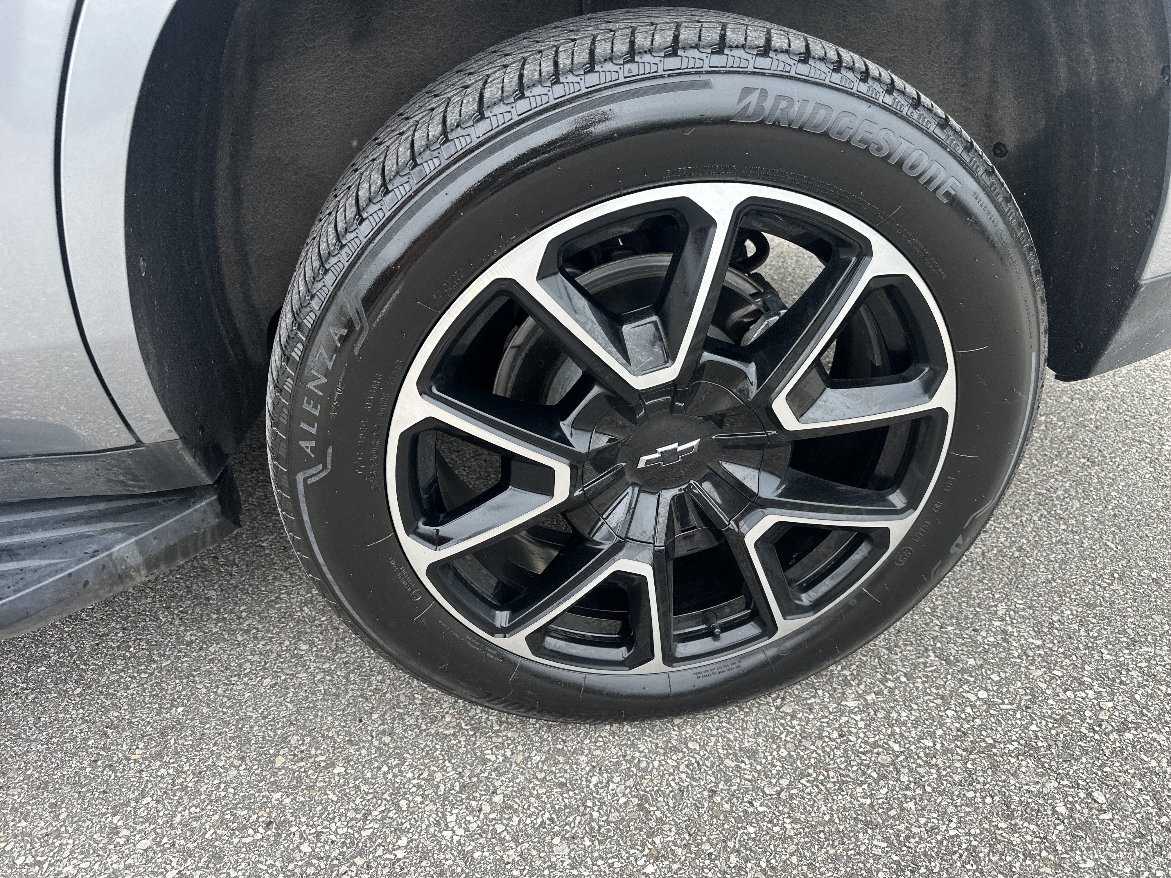 2025 Chevrolet Tahoe RST