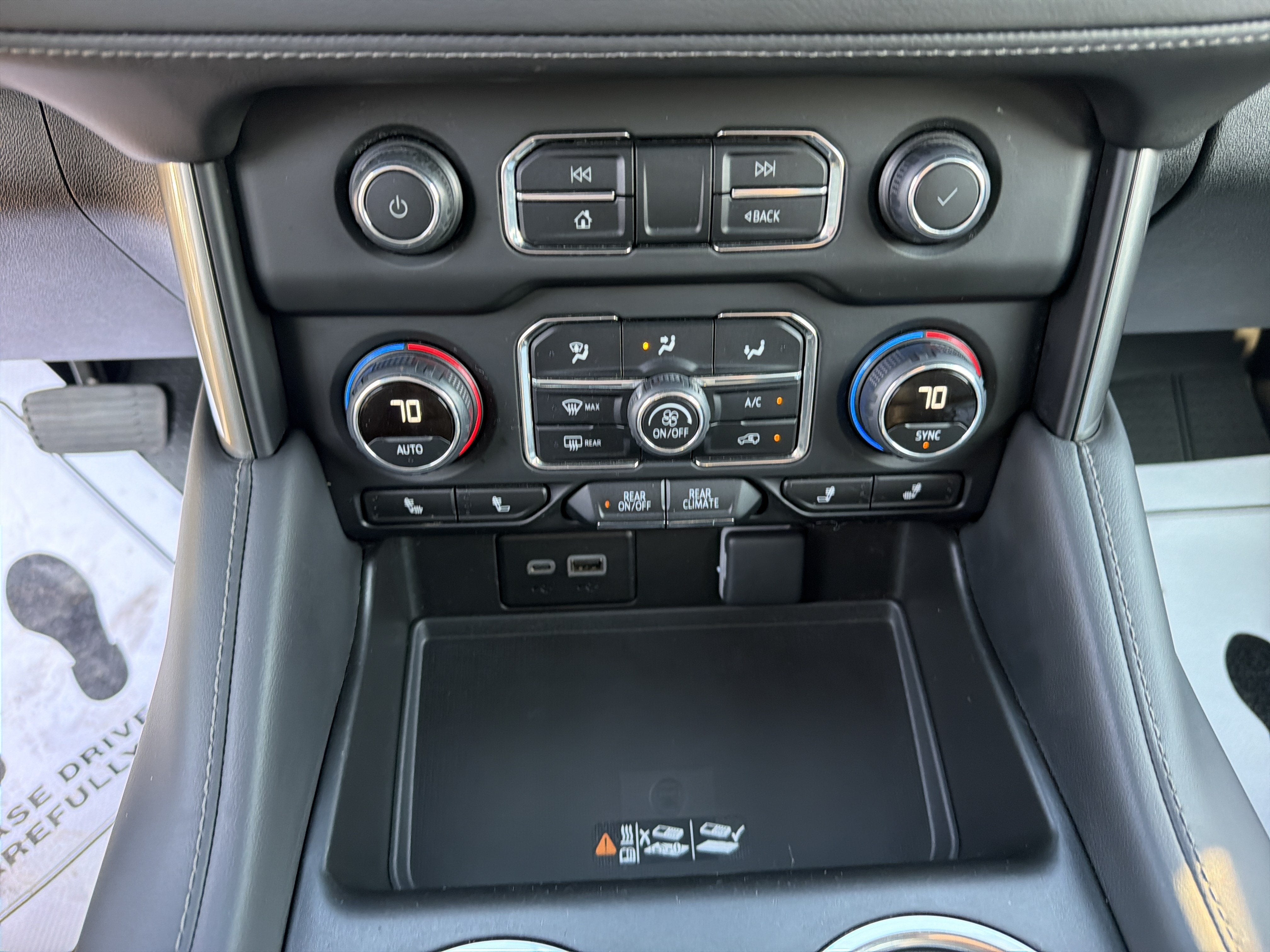 2024 Chevrolet Suburban Z71