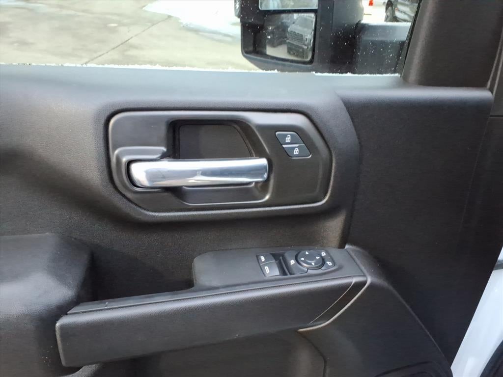 2025 GMC Sierra 2500 HD Pro