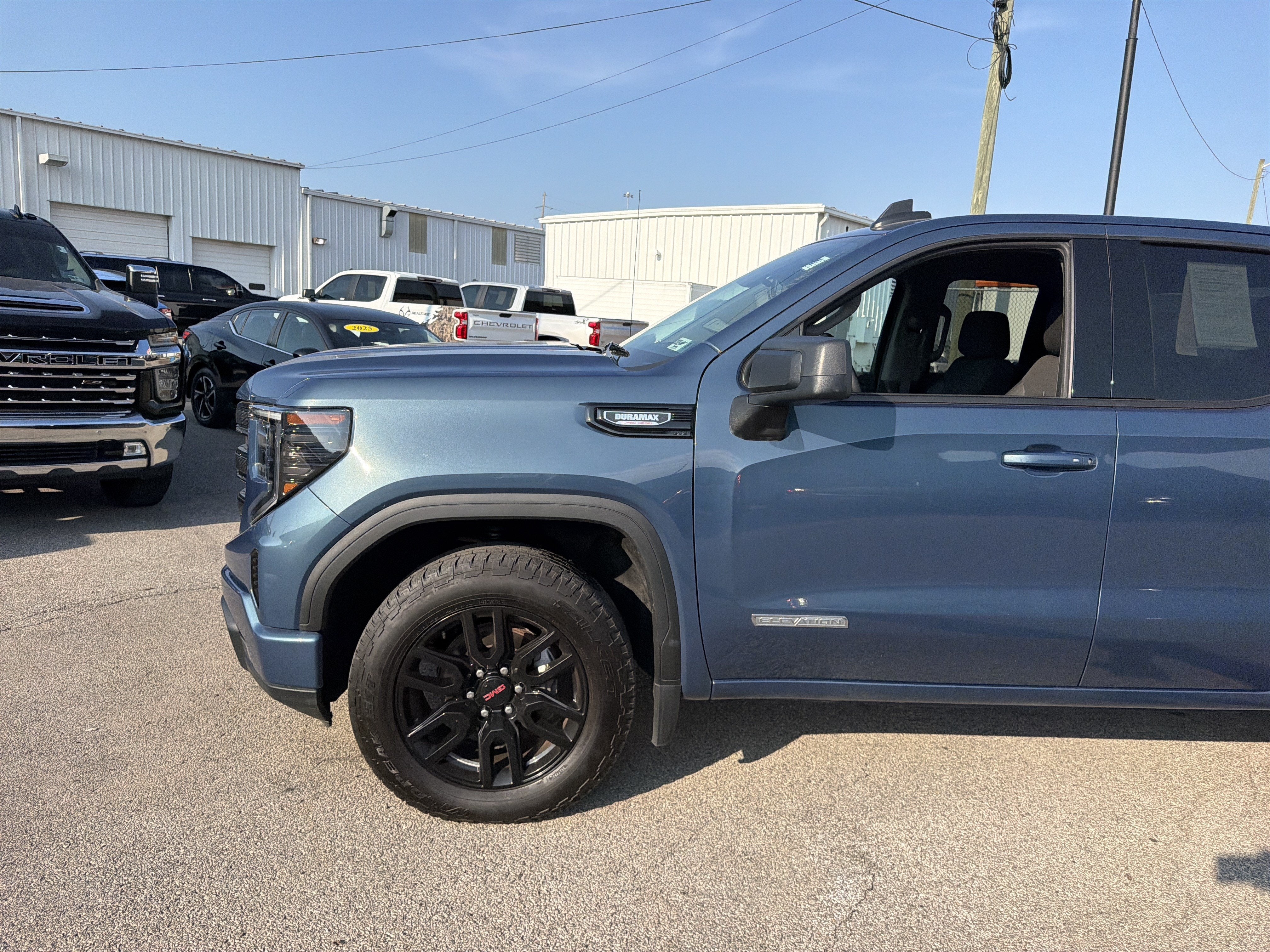 2024 GMC Sierra 1500 Elevation