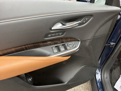 2021 Cadillac XT4 AWD Premium Luxury