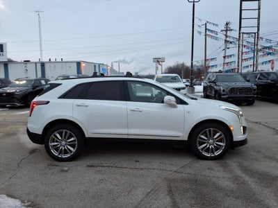 2022 Cadillac XT5 Sport