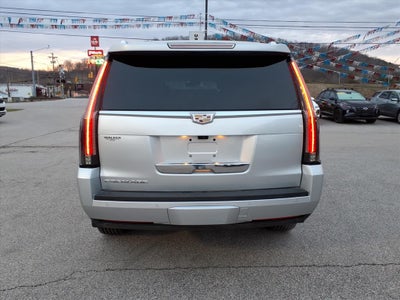 2018 Cadillac Escalade Luxury