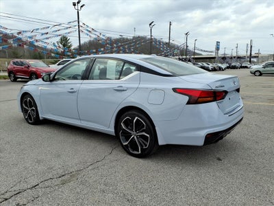 2023 Nissan Altima SR Intelligent AWD