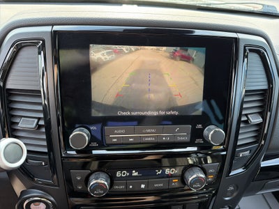 2024 Nissan TITAN Crew Cab SV 4x4