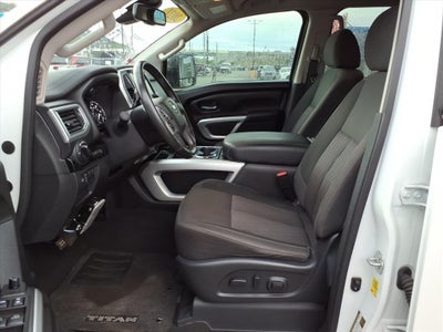 2021 Nissan TITAN Crew Cab SV 4x4