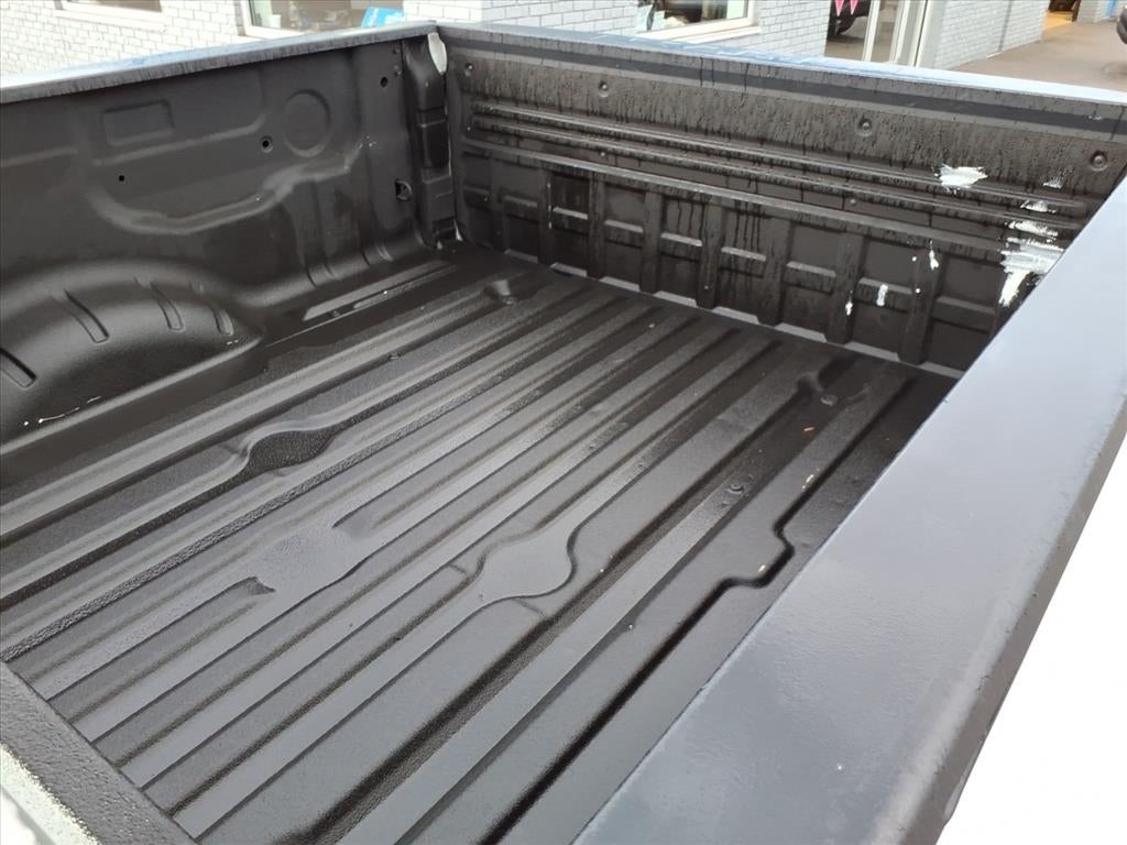 2021 Nissan TITAN Crew Cab SV 4x4