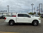 2021 Nissan TITAN Crew Cab SV 4x4
