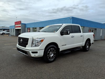 2021 Nissan TITAN Crew Cab SV 4x4