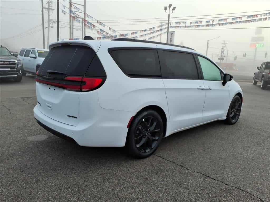 2025 Chrysler Pacifica Limited
