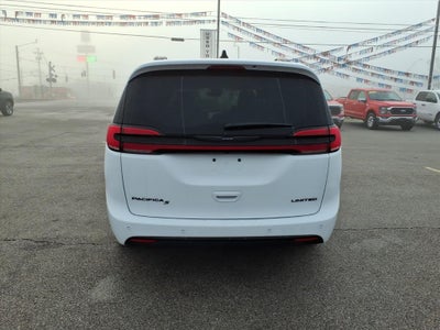 2025 Chrysler Pacifica Limited