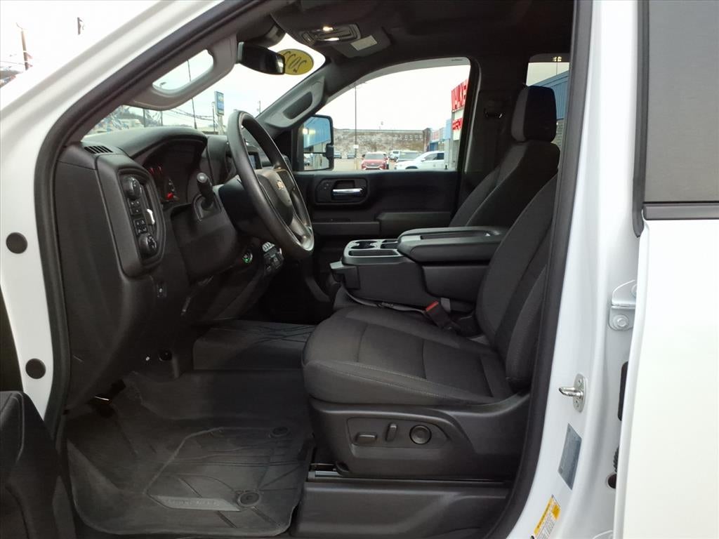 2024 Chevrolet Silverado 2500 HD Custom