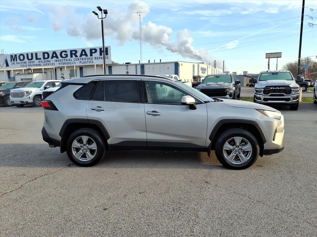 2022 Toyota RAV4 XLE