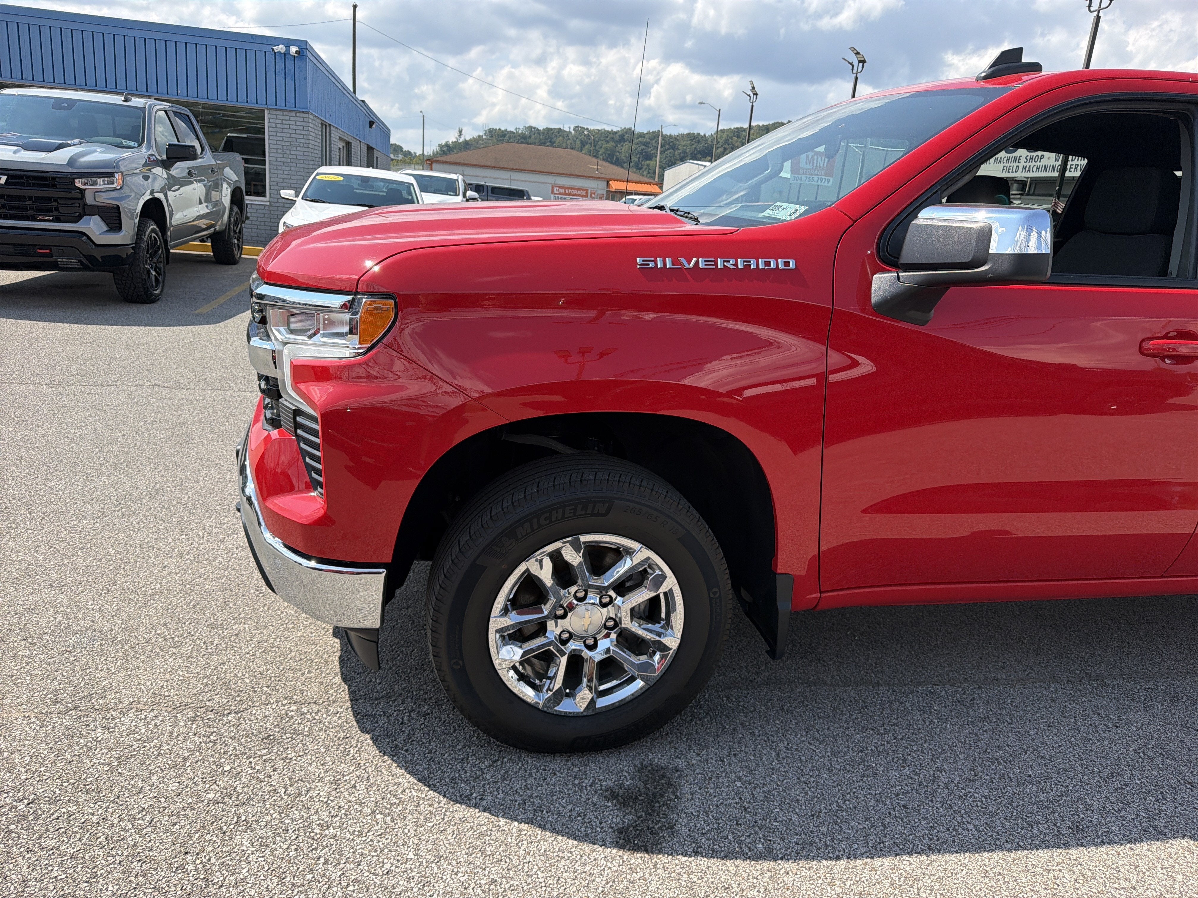 2023 Chevrolet Silverado 1500 LT